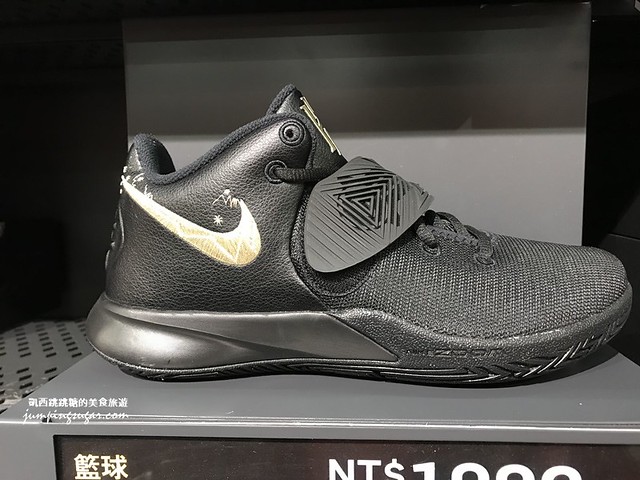 NIKE OUTLET 球鞋0171