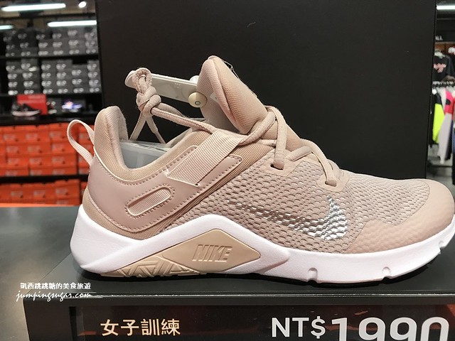 NIKE OUTLET 球鞋0041